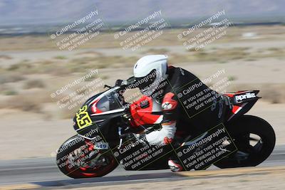 media/Oct-02-2025-Racers Edge (Thu) [[2c91cb6ab3]]/2-A Group/Session 2-Turn 9 Inside (1030am)/